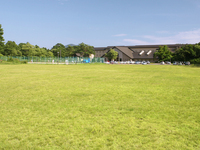芝生広場