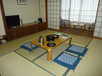 ８畳ﾄｲﾚ付き　