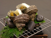 天然サザエの壺焼き