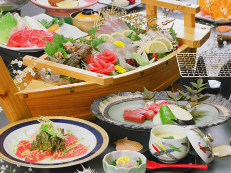 南紀の舟盛りと熊野牛会席 期間 7/25~9/30