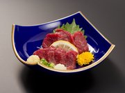 名物　馬刺し