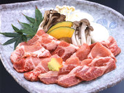 能登豚と旬野菜の陶板焼き