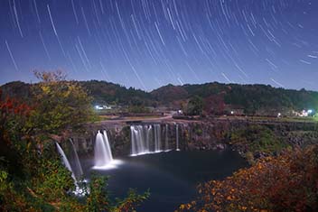 晩秋　原尻の滝／高橋 純寿