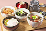 【朝食】漬け丼用海鮮2種→4種　マグロ・ハマチ・カツオ・鯛