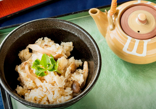料理長イチオシメニュー 朝から鯛めし