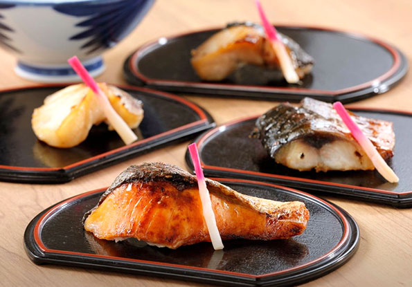 季節の魚の味噌焼き