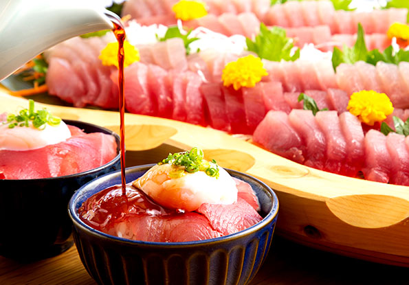 料理長イチオシメニュー 生マグロのお刺身＆オリジナル丼