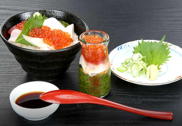 料理長イチオシメニュー 瓶ドン（ハーフ）