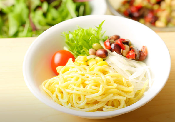 ラーメン サラダ