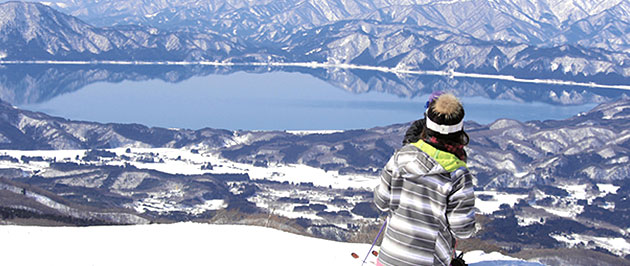 画像:各休暇村発着型のバスツアーの旅