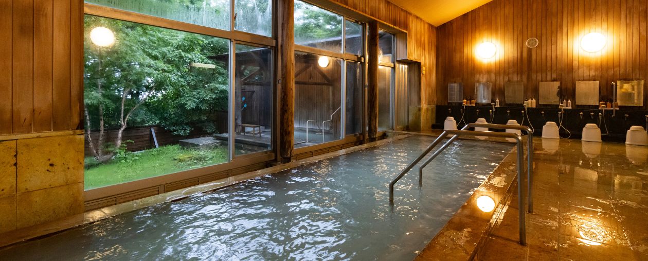 網張五湯 温泉館「薬師の湯」