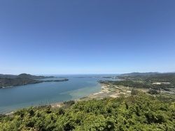 絶景を眺める「兜山展望台」