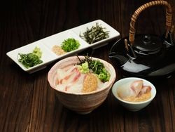 私のおすすめ朝食メニューの鯛茶漬け