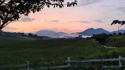 夕日の高原散歩はいかがでしょうか♪
