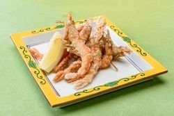 スタッフおすすめ！逸品料理「ガサエビの唐揚げ」♪