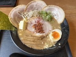 地元で人気のラーメン店「らーめん たつみ」に行ってきました！
