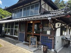 -庄原グルメ-自然と優しい味に包まれるお店