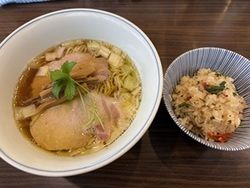 「らぁ麺麦一粒」で極上のあっさり体験を堪能してきた話