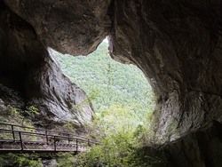 奥三河 究極の絶景へようこそ<br>鳳来【乳岩峡】