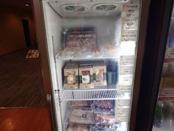 キャンプのおともに！売店でそろうキャンプ用食材