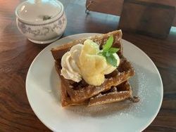 城崎の隠れ家的カフェ「Café Lamp eye」