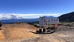 まるで世紀末？県道112号