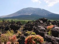 ​大自然が生み出した絶景！「鬼押出し園」を散策♪