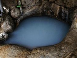 世界で唯一の入浴できる世界遺産 湯の峰温泉「つぼ湯」