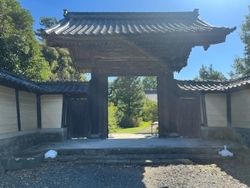 秋の歴史旅　明智光秀ゆかりの称念寺