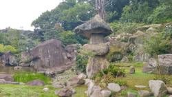 洲本市にある旧益習館庭園