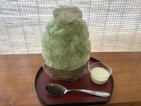 天然のふわふわかき氷