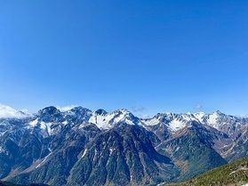 山小屋グルメを楽しむ