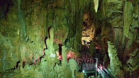 神秘の地底世界「あぶくま洞」