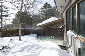 雪の露天風呂はいかがでしょうか