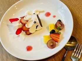 屋根よ～り～た～か～い～♪