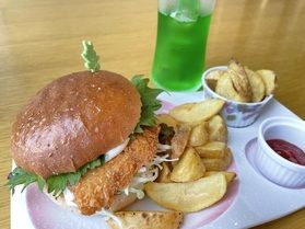7月から新メニューが始まりました♪