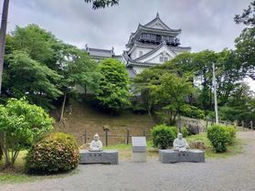 岡崎公園 岡崎城と大河ドラマ館