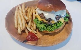 American Diner B-Pono🍔