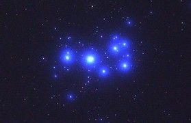 昴(すばる)~青く煌めく星々