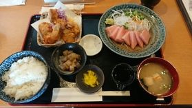 新鮮な鮪の定食屋さん【浅野屋】