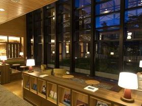 ライブラリーの本はどこで読めばいいですか？