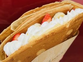 パリッパリな絶品クレープ<br>豊川市【チーターズ 国府駅】