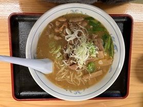 地元の人が通うメニュー豊富な人気店
