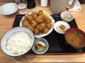 気仙沼市内散策・こけし食堂