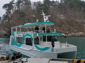 大人気「うみねこ丸」元気に運行中です！