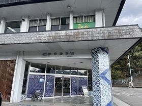 砥部焼を絵付けしてみよう♪