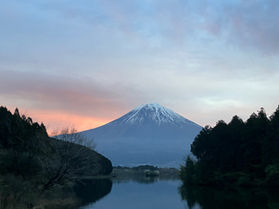 朝の富士山をみてみよう!