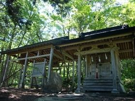 朝の体験プログラム「薬師神社お参りお散歩会」スタートです