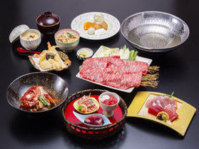 6月1日から熊野牛と金目鯛の旬彩料理が始まります。