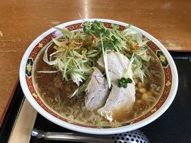 ボリューム感あるラーメン紹介します!